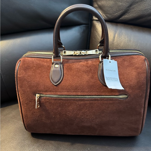 ❤️❤️ NWT.. Coach Large Rowen in brown suede and leather! - Picture 4 of 12